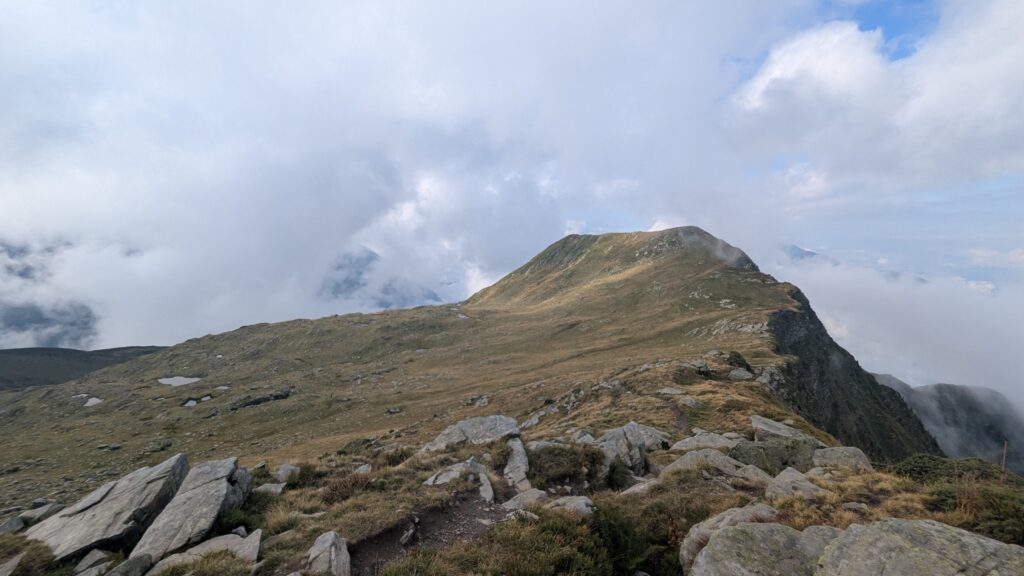 Vue depuis le sommet du col des Lacs.