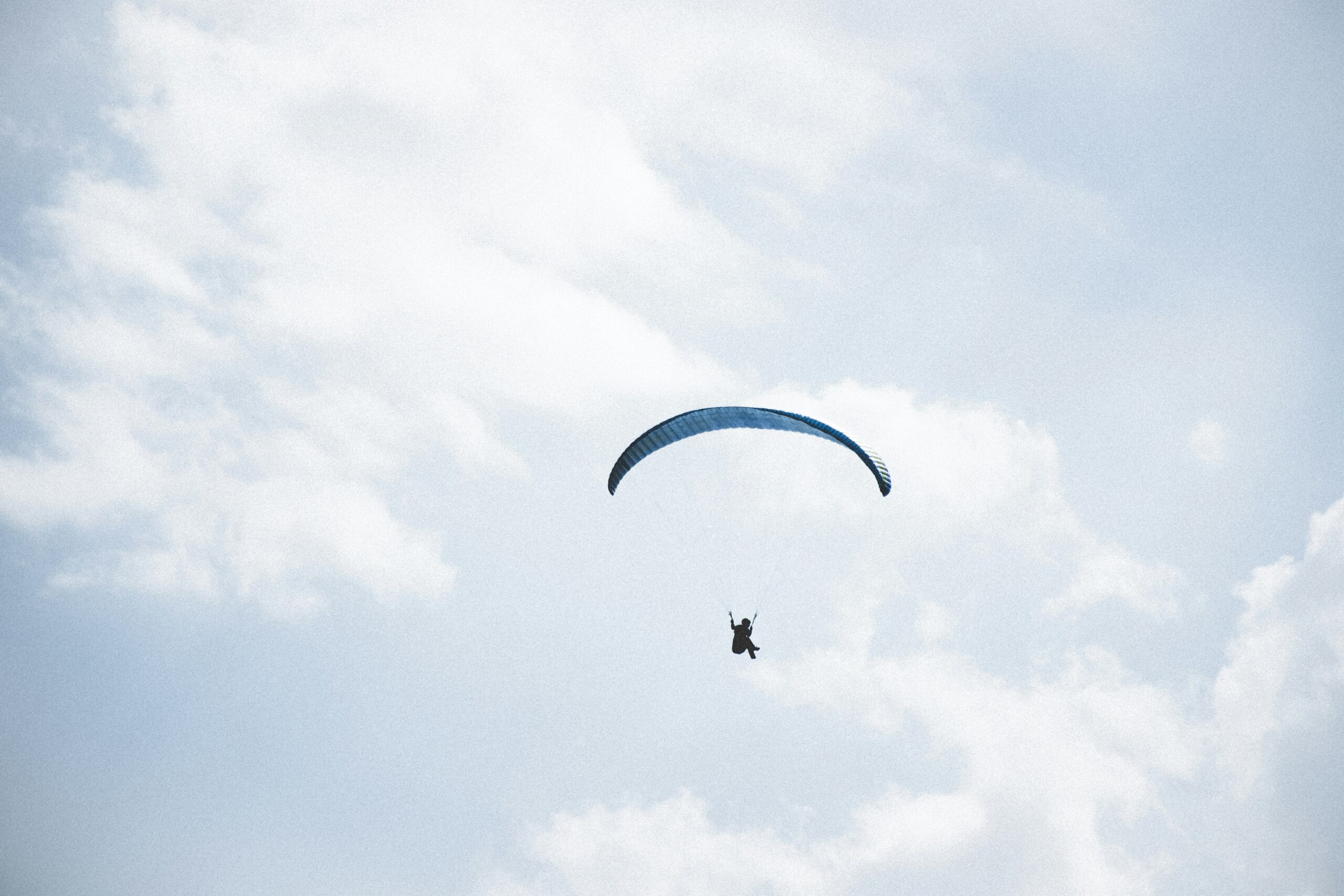 Parapente en vol